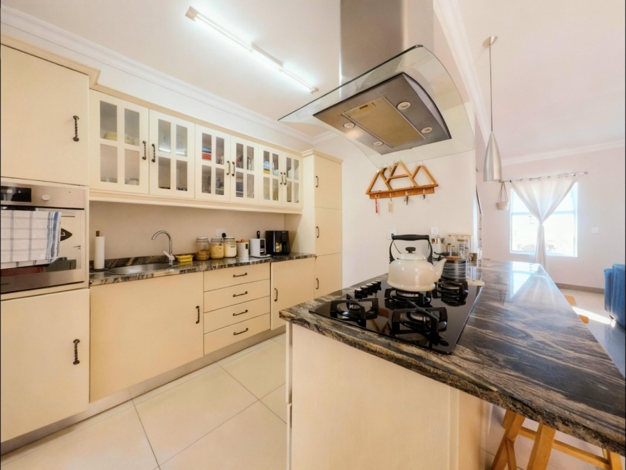 4 Bedroom Property for Sale in Westcliff Western Cape